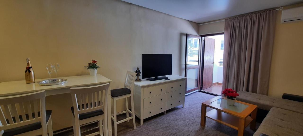 Ambassador Apartments Petrovac 외부 사진