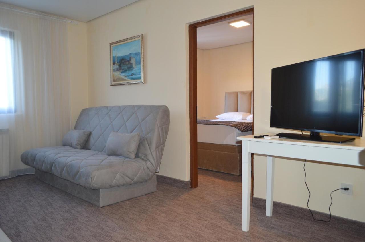 Ambassador Apartments Petrovac 외부 사진