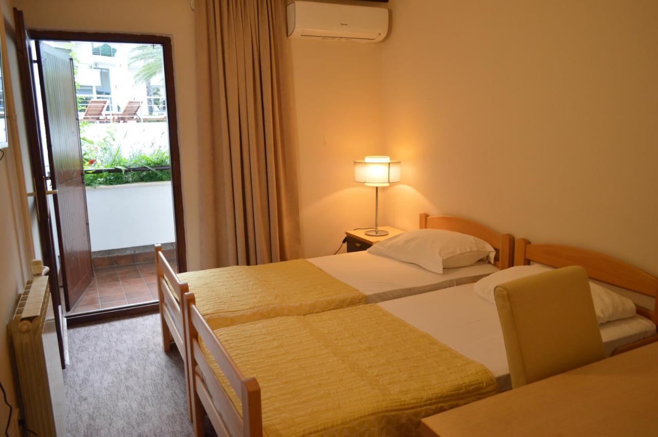 Ambassador Apartments Petrovac 외부 사진